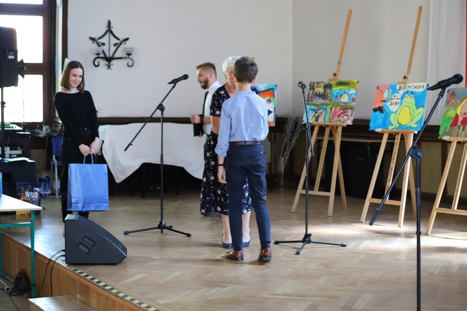 Gala wręczenia nagród w II Ogólnopolskim konkursie literacko - plastycznym "Zabawa słowem, słowem malowane" w Centrum Kreatywności Talent.
