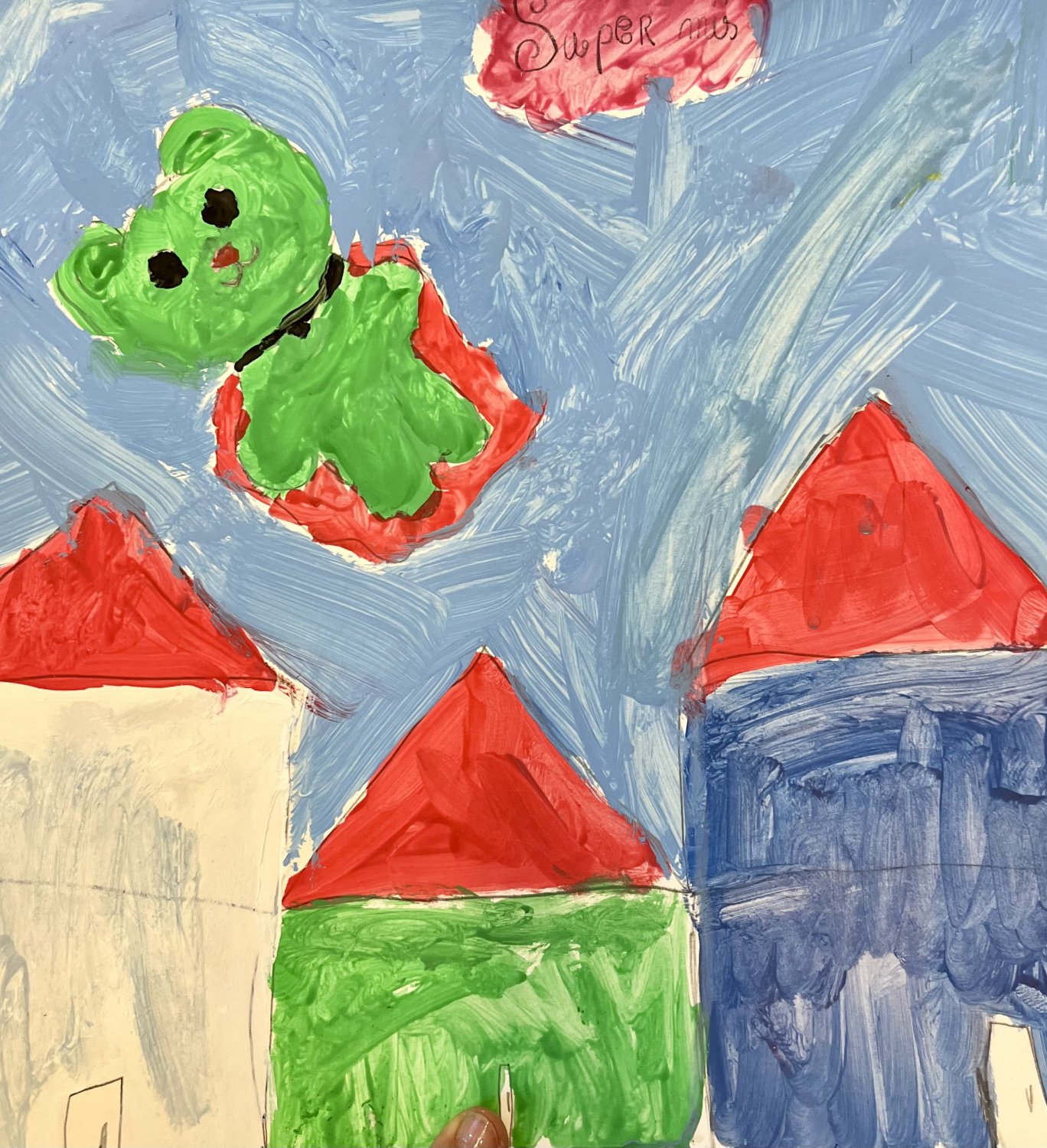 Superbohater w formie latającego misia, który niesie dzieciom pomoc i pociesza smutne dzieci.