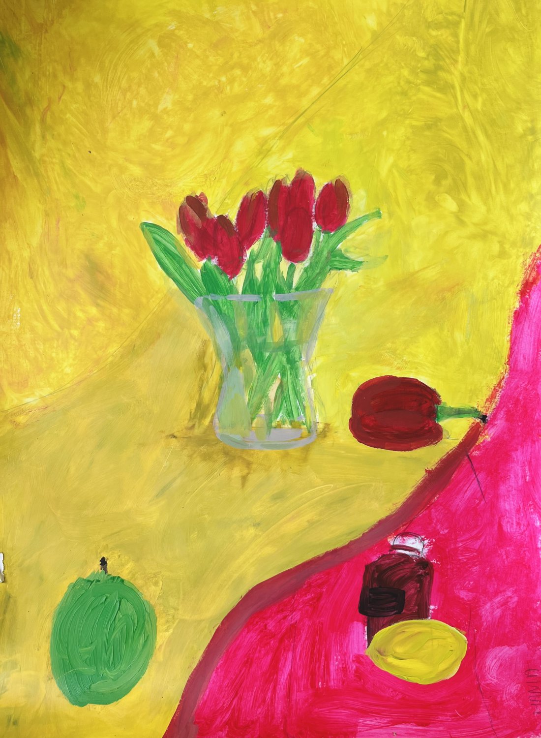 Studium martwej natury w ciepłych barwach wiosenna kompozycja.